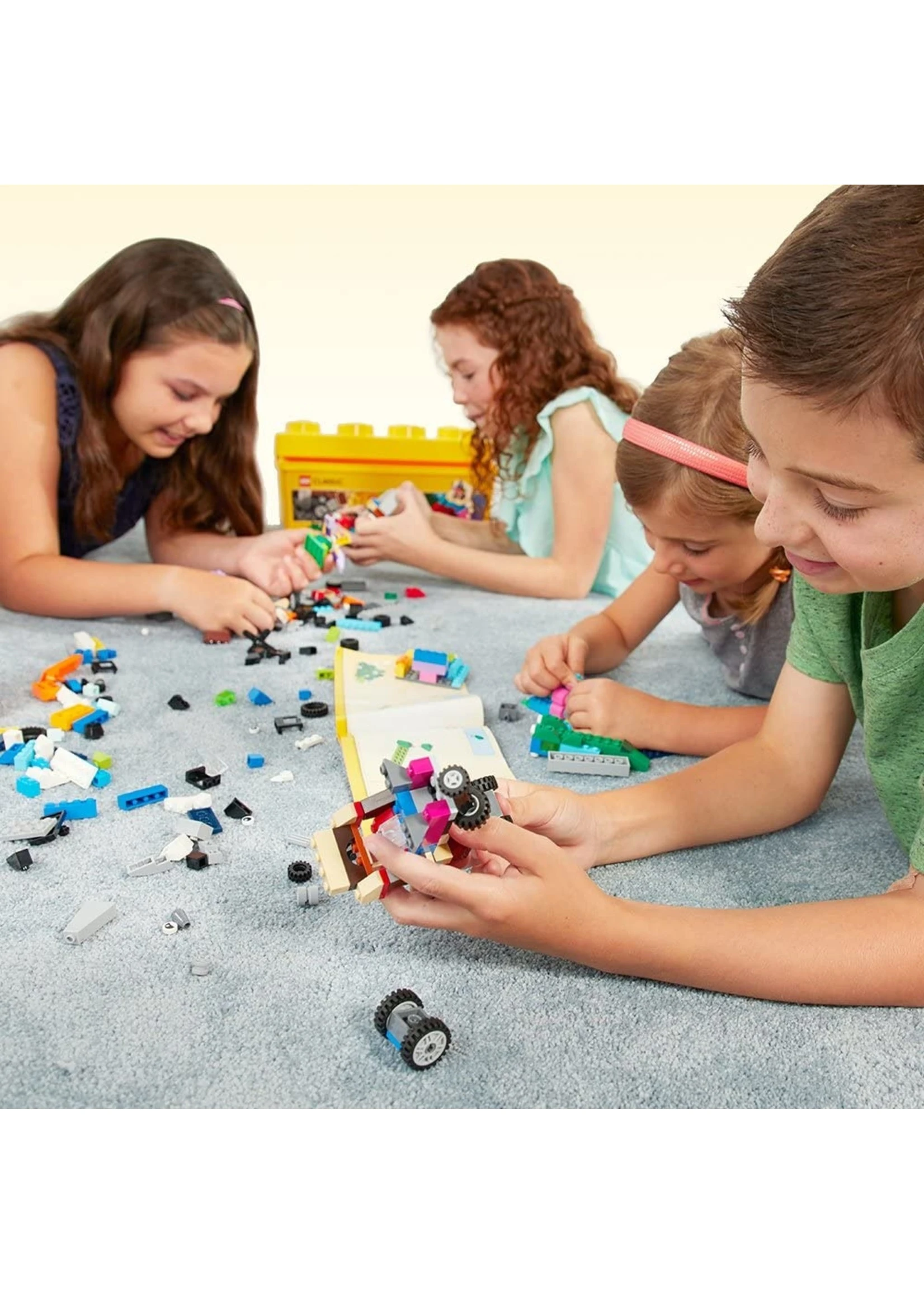 LEGO 10696 - Creative Brick Box - Medium - Image 5