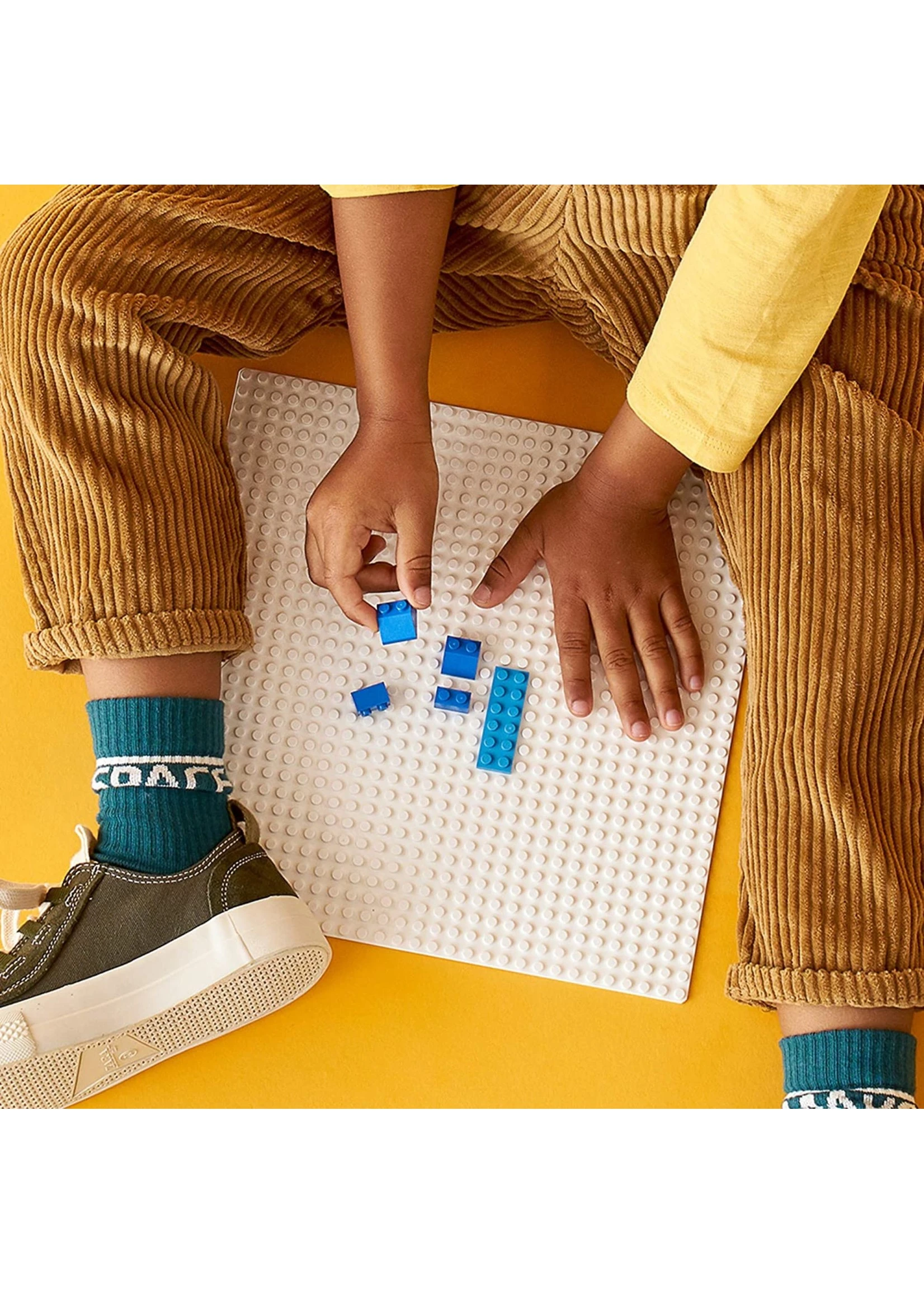 LEGO 11010- White Baseplate - Image 2