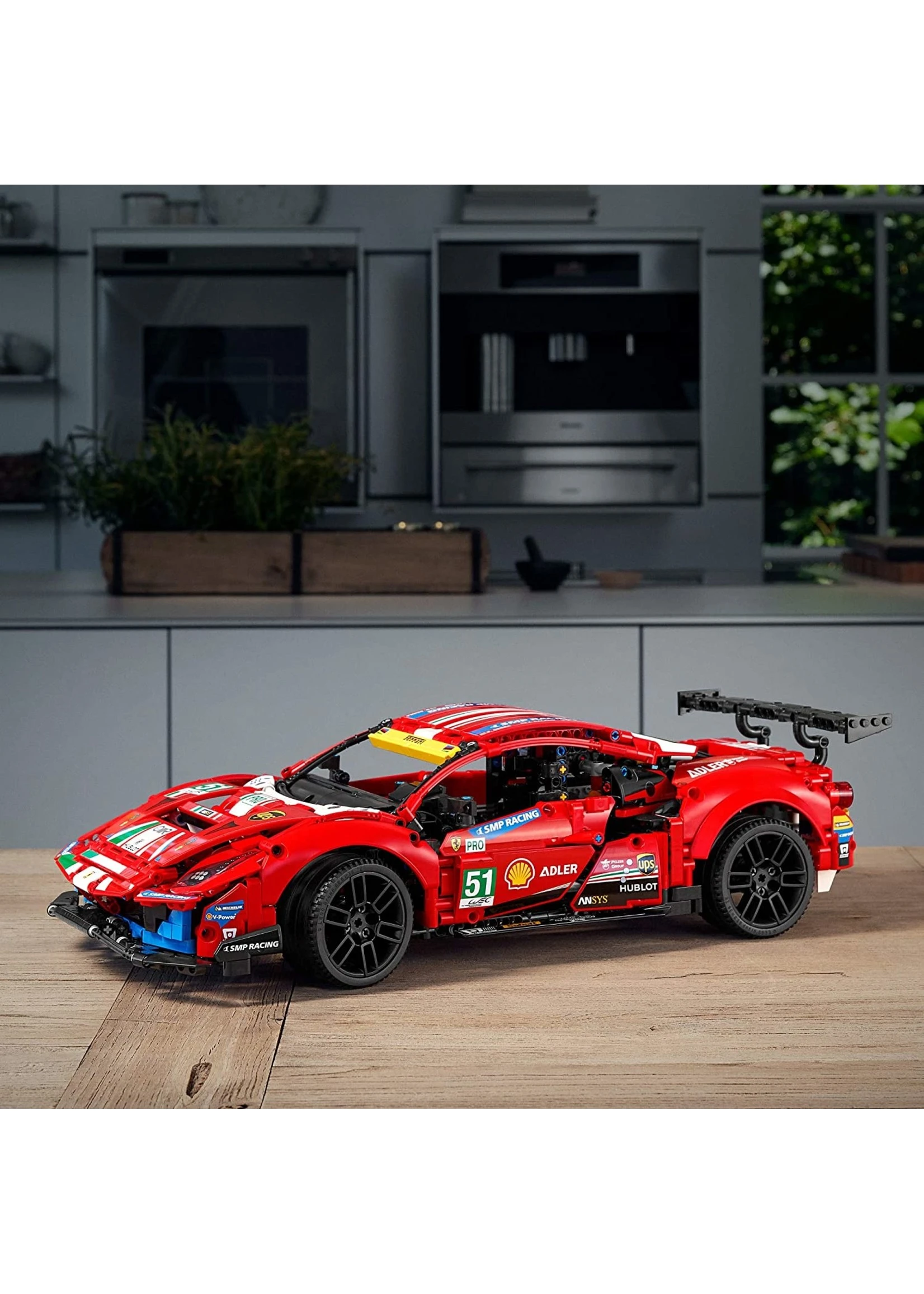LEGO 42125 - Ferrari 488 GTE "AF Corse #51" - Image 4