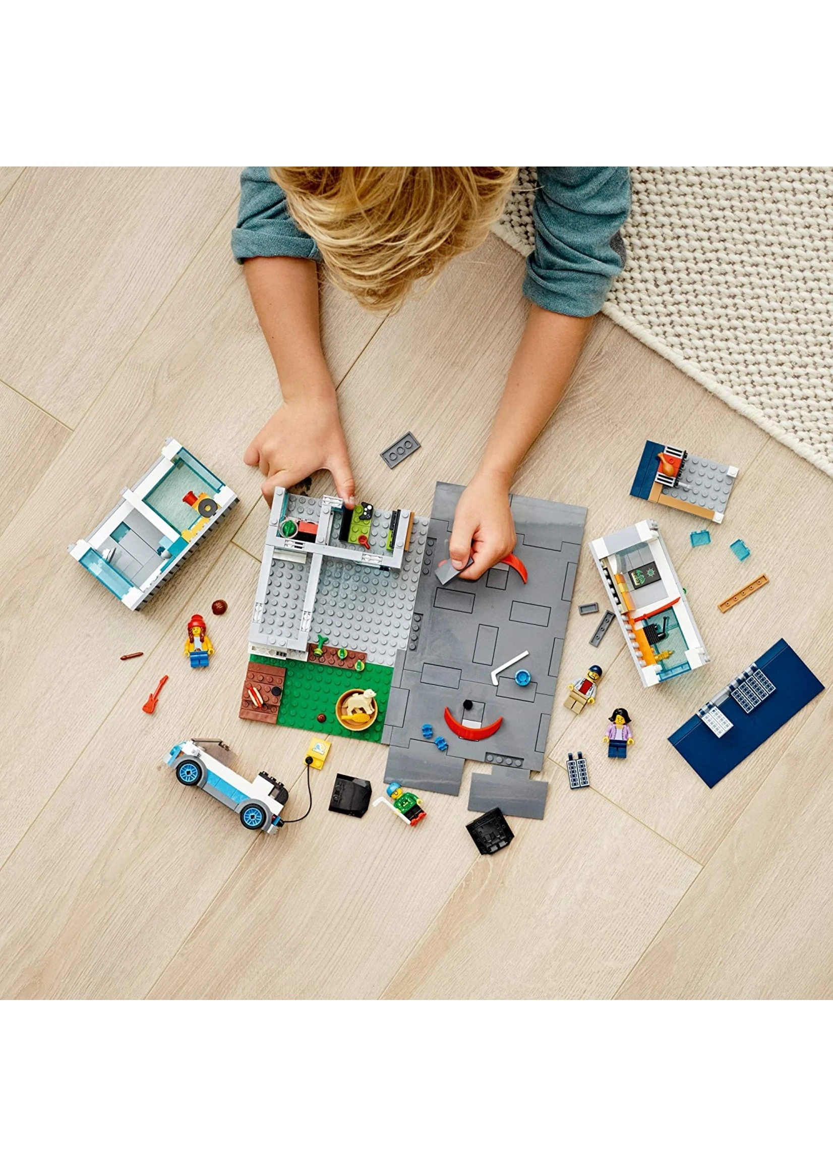 LEGO 60291 - Family House - Image 6