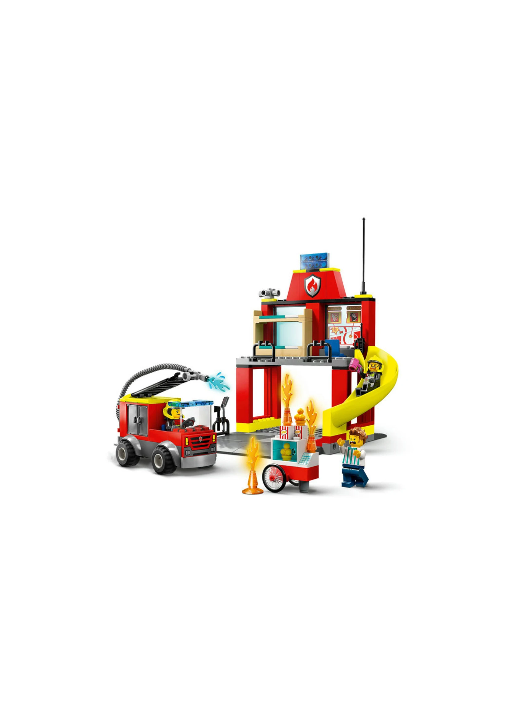 LEGO 60375 - Fire Station And Fire Truck - Image 4